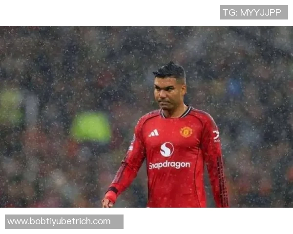 曼联收到罗马对齐尔克泽的租赁报价正在权衡是否放行